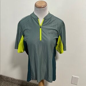 📷 NWT Gore Zip Jersey